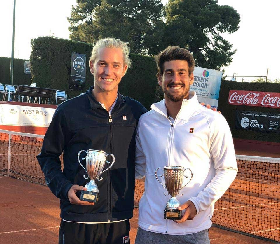 Competindo juntos na temporada 2019, Orlando Luz e Rafael Matos levantam o terceiro troféu no ITF Future M15 na cidade de Reus, na Espanha